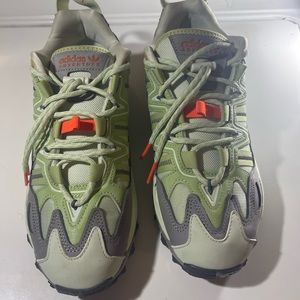 Adidas HyperTurf Size 9 in Men